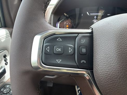 New 2026 RAM 2500 Laramie AWD/4WD image 27