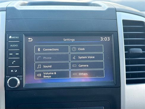 Used 2019 Nissan Frontier SV image 14