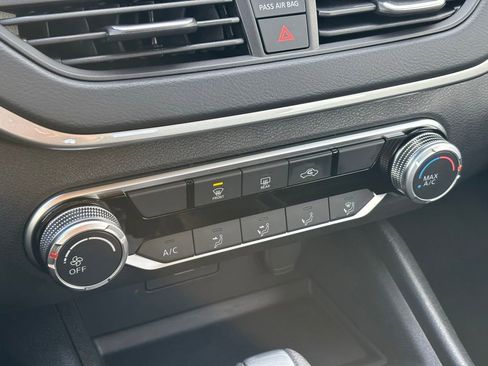 Used 2025 Nissan Altima 2.5 S image 20