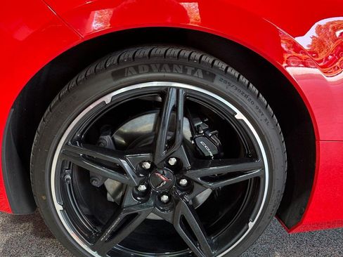 Used 2023 Chevrolet Corvette Stingray Coupe w/ 1LT RWD image 10