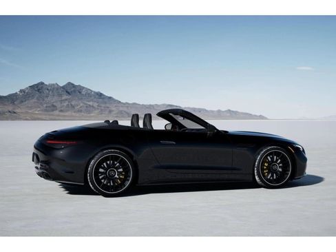New 2025 Mercedes-Benz SL 63 AMG 4MATIC image 42