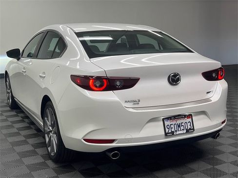 Used 2022 MAZDA MAZDA3 s image 7