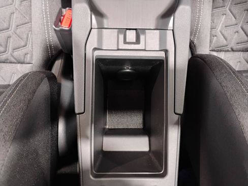Used 2025 Nissan Kicks SV w/ SV Premium Package FWD image 58