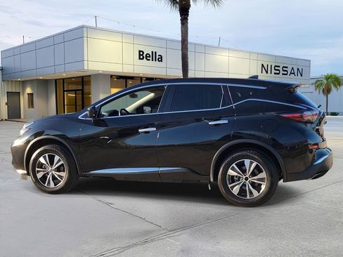 Certified 2021 Nissan Murano S image 9