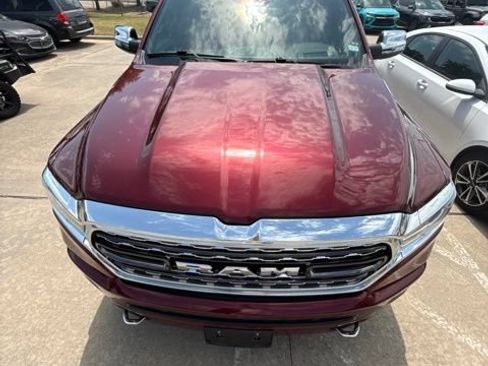 Used 2022 RAM 1500 Limited AWD/4WD image 3