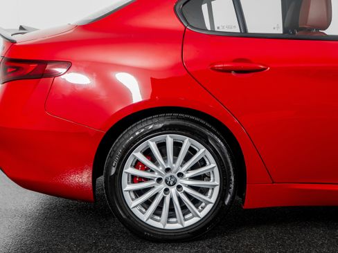 Used 2023 Alfa Romeo Giulia Sprint image 8