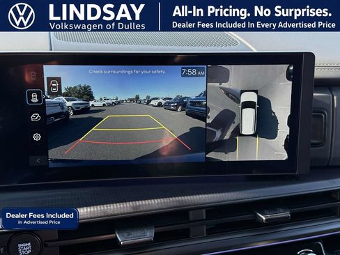 Used 2025 Hyundai Santa Fe Calligraphy AWD/4WD image 18