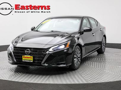Used 2023 Nissan Altima 2.5 SV w/ SV Premium Package