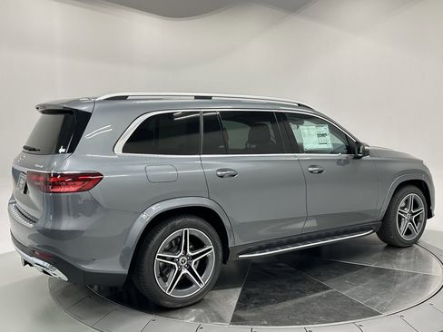 New 2026 Mercedes-Benz GLS 450 4MATIC image 7