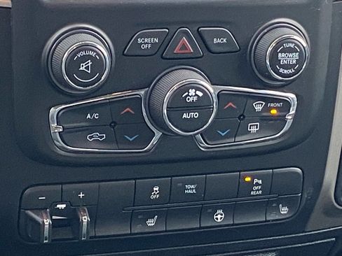 Used 2018 RAM 3500 Big Horn image 11