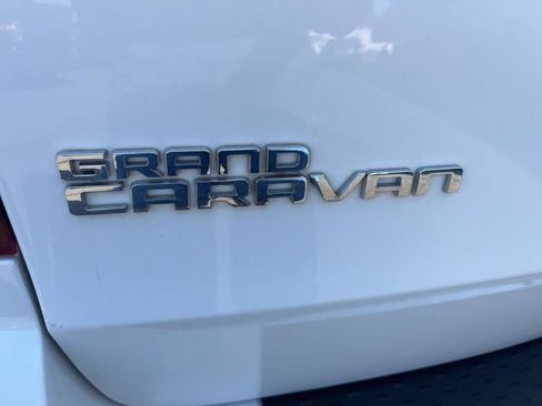 Used 2013 Dodge Grand Caravan SE FWD image 11