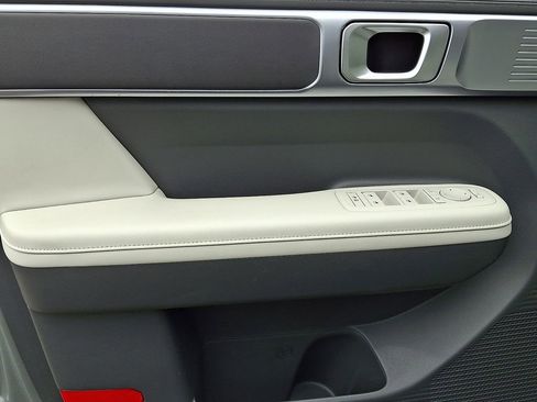 Used 2026 Hyundai Santa Fe SEL FWD image 13