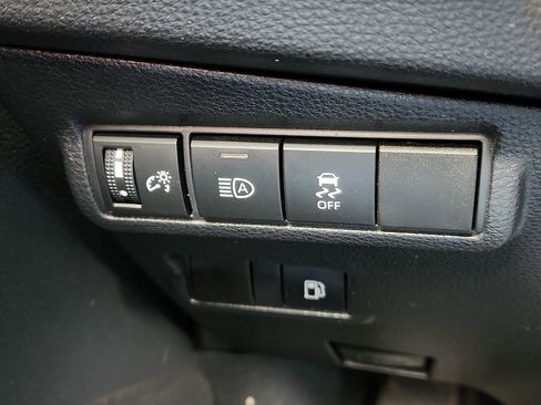 Used 2024 Toyota Corolla Cross AWD Hybrid image 22