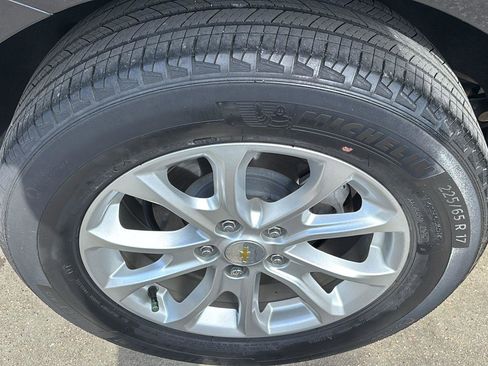 Used 2020 Chevrolet Equinox LT image 6