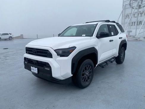 New 2026 Toyota 4Runner SR5 image 5