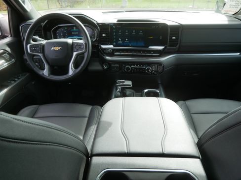 Used 2023 Chevrolet Silverado 1500 LTZ AWD/4WD image 10