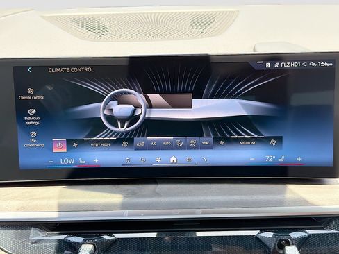 New 2026 BMW X5 sDrive40i w/ M Sport Package RWD image 34