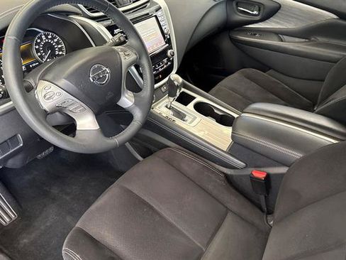Used 2018 Nissan Murano SV FWD image 9