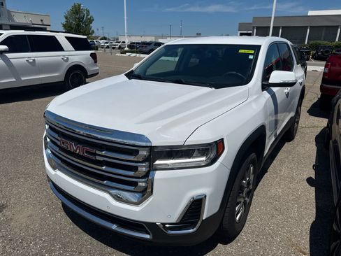 Used 2021 GMC Acadia SLE w/ LPO, Floor Liner Package AWD/4WD image 18