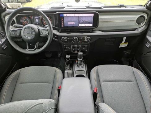 New 2026 Jeep Gladiator Sport AWD/4WD image 15