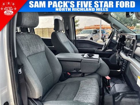 Used 2023 Ford F250 XLT w/ FX4 Off-Road Package AWD/4WD image 32