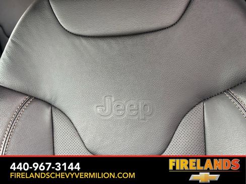 Used 2022 Jeep Compass Limited image 5