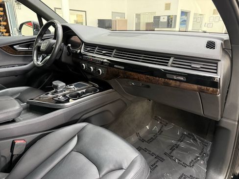 Used 2018 Audi Q7 3.0T Premium Plus w/ Premium Plus Package AWD/4WD image 20