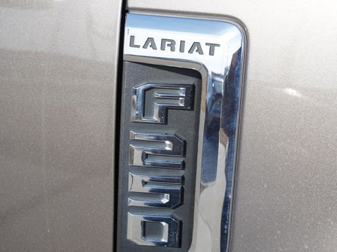 Used 2020 Ford F250 Lariat w/ Lariat Ultimate Package image 19