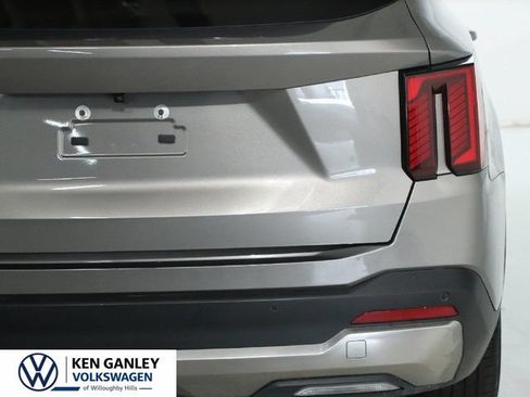 Used 2025 Kia Sorento SX Prestige AWD/4WD image 47