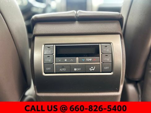 Used 2021 Lexus GX 460 Luxury w/ Accessory Package AWD/4WD image 11