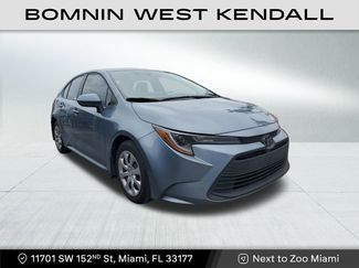 Used 2025 Toyota Corolla LE video 1