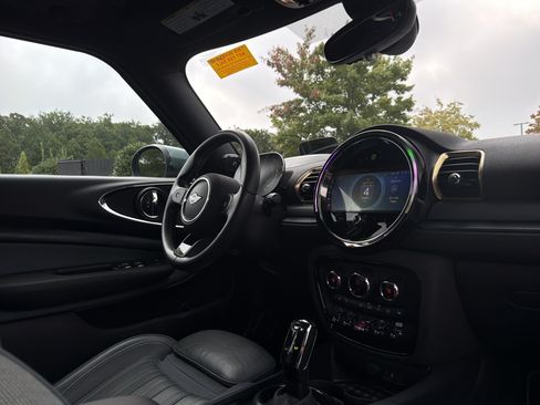 Used 2024 MINI Cooper Clubman S w/ MINI Untold Edition FWD image 6