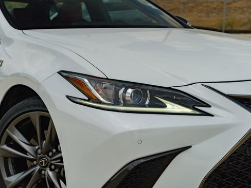 Used 2020 Lexus ES 350 F Sport w/ Accessory Package 2 FWD image 3