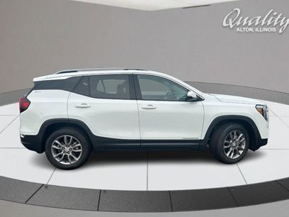 Used 2023 GMC Terrain SLT