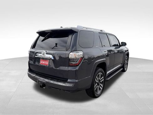Used 2024 Toyota 4Runner Limited AWD/4WD image 2
