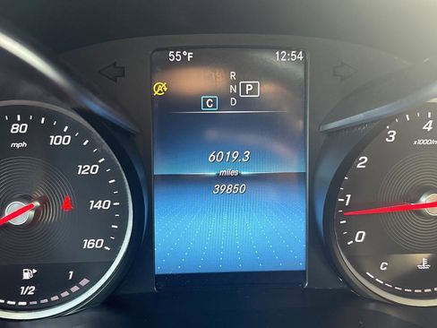 Used 2022 Mercedes-Benz GLC 300 GLC 300 image 6