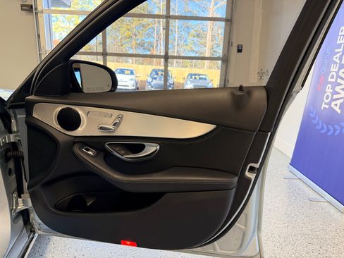 Used 2016 Mercedes-Benz C 300 Luxury image 20