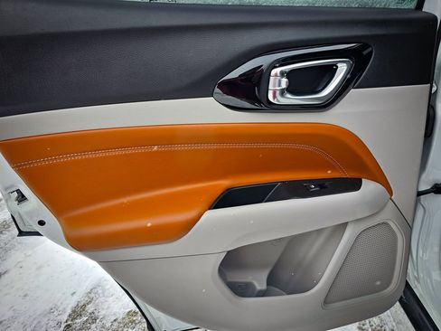 Certified 2022 Jeep Compass Limited image 29