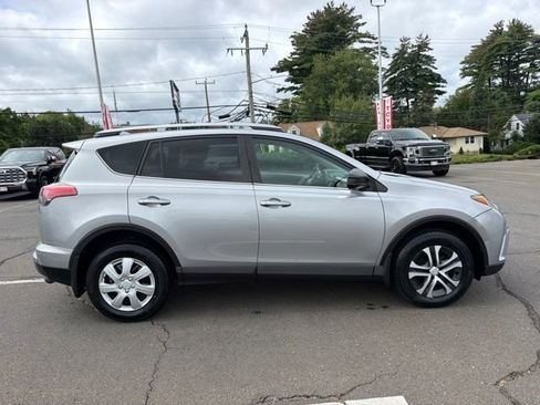 Used 2017 Toyota RAV4 LE w/ All Weather Liner Package AWD/4WD image 8