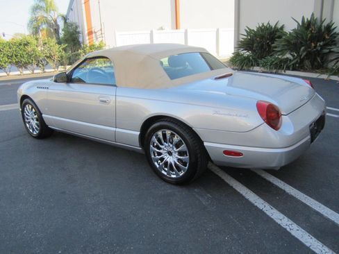Used 2004 Ford Thunderbird Deluxe image 5