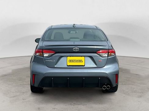 Used 2023 Toyota Corolla SE w/ SE Premium Package FWD image 4