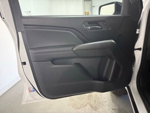 New 2026 GMC Canyon Elevation w/ Convenience Package image 9