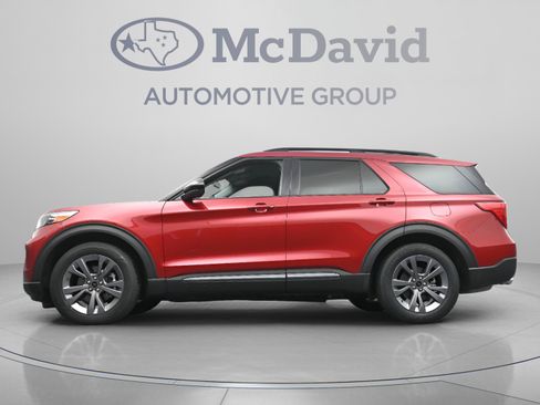 Used 2022 Ford Explorer XLT w/ Equipment Group 202A RWD image 28