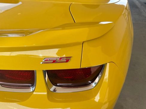 Used 2012 Chevrolet Camaro SS w/ RS Package RWD image 7