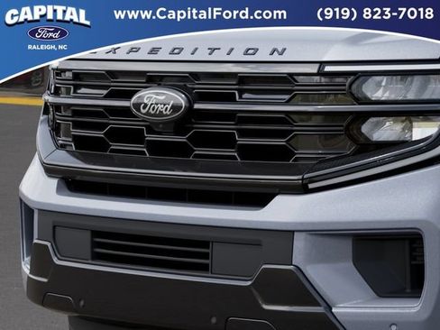 New 2027 Ford Expedition Max Platinum w/ Stealth Performance Package AWD/4WD image 17