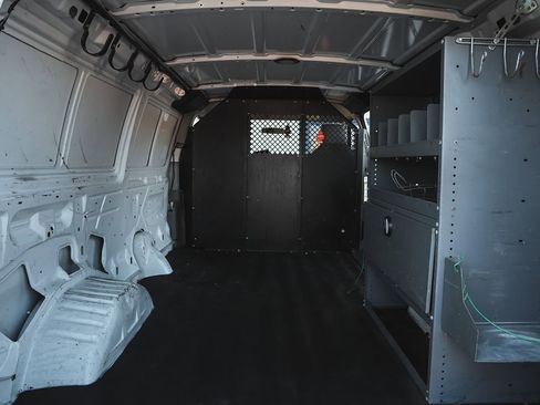 Used 2014 Ford E-150 and Econoline 150 w/ Power Group image 12