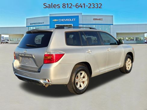 Used 2010 Toyota Highlander 2WD image 7