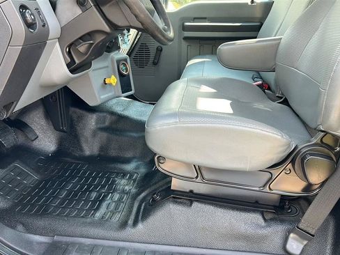 Used 2019 Ford F650 2WD Regular Cab Super Duty image 40