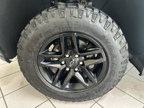 Certified 2022 Chevrolet Silverado 1500 Custom Trail Boss image 20