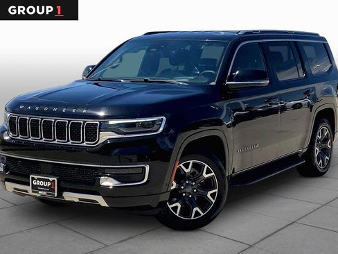 Used 2024 Jeep Wagoneer Series III AWD/4WD image 1